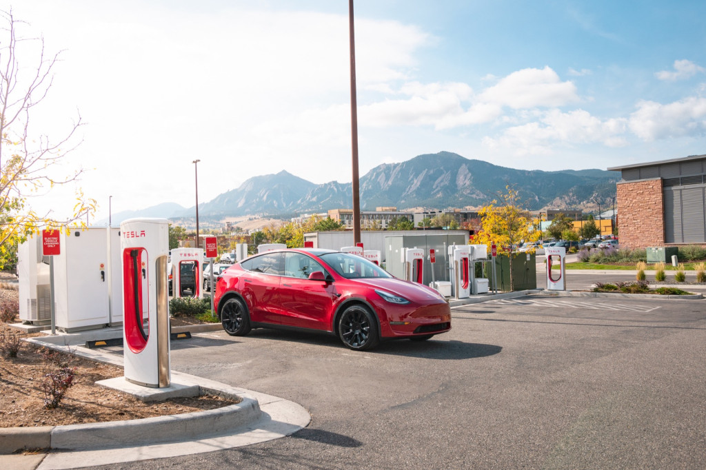 Tesla Supercharger Tesla Supercharger