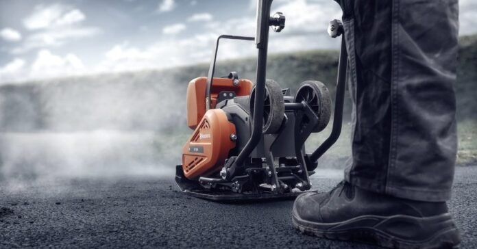 E-quipment highlight: Husqvarna electric plate compactor