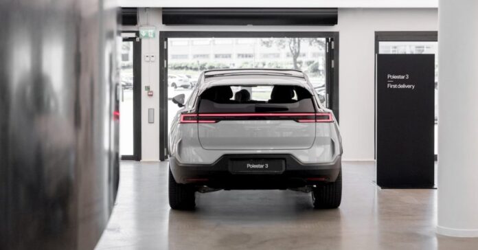 Polestar launches new lower-priced Polestar 3 as first models reach customers