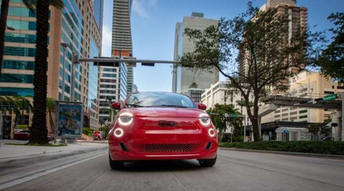 The 2024 Fiat 500e: An Italian Classic That (Still) Rides on Style