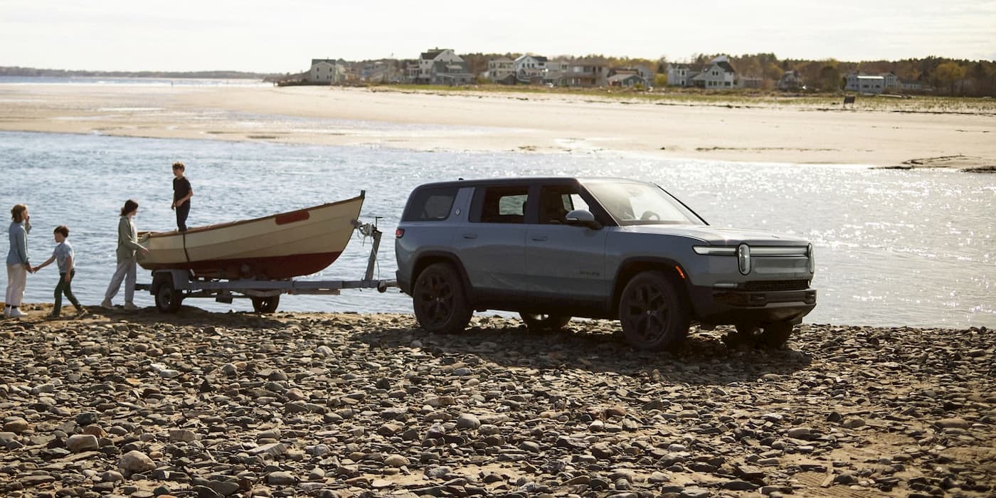 Rivian-limited-time-financing-R1S