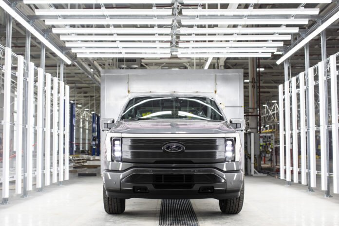 Ford pausing F-150 Lighting electric truck production for six weeks