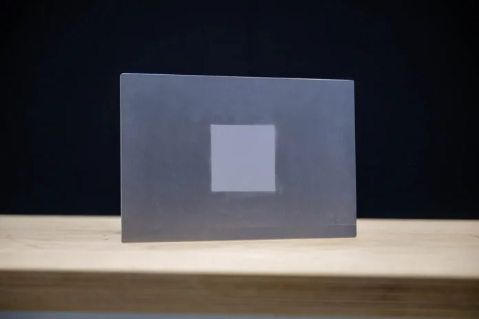Mercedes developing solar paint for EVs