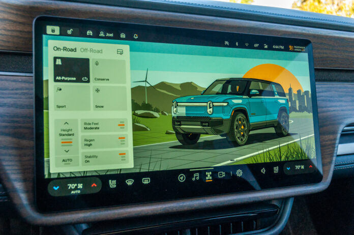 Rivians getting native text messaging in 2025, but not via CarPlay