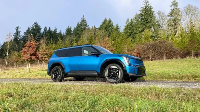 Trump wants to end the $7.5B bipartisan EV charger buildout. Can he?