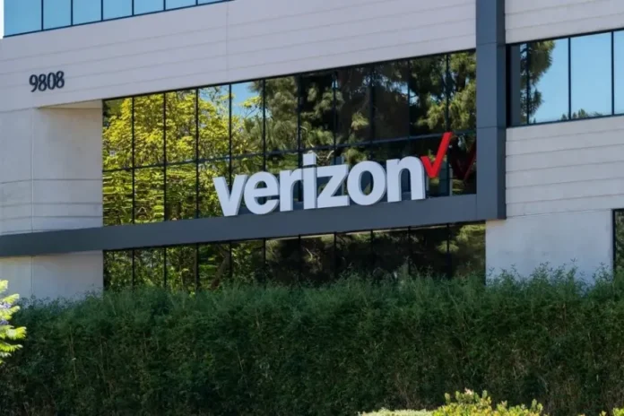 Verizon Plans 15,000 Job Cuts Under New CEO Dan Schulman - iShook Finance
