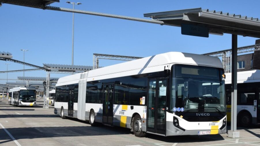 Zero-emission buses reach 60% of EU city bus market in 2025